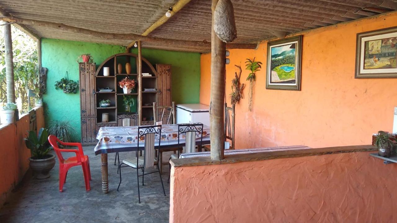 Pousada Chales Do Retiro - Serra Do Cipo Mg Жаботикатубас Екстериор снимка